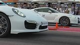  1 . 57 . 1200hp Porsche 911 turbo s vs 1350hp Nissan GT-R. 1/2 Unlim 2018.
: , 
: 23  2019